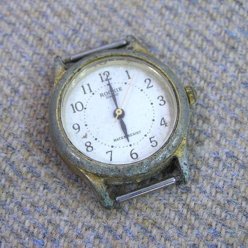 Junk item vintage casio - junk,