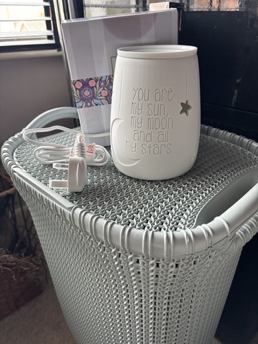 Scentsy warmer - scentsy,