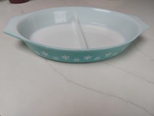Pyrex Vintage Turquoise Gaiety