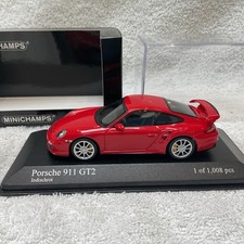 Minichamps 400066301 1/43