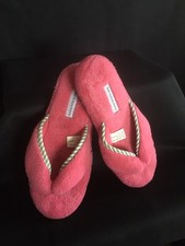 Ladies Pink Slippers From Bath & Body Works Size 5/6: BNWOT .