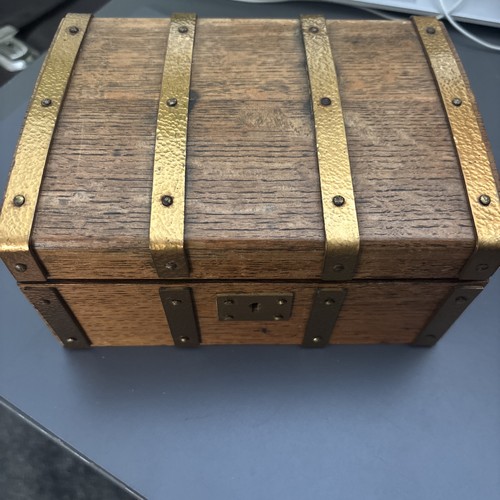 Oak wooden chest jewellery box - oak,