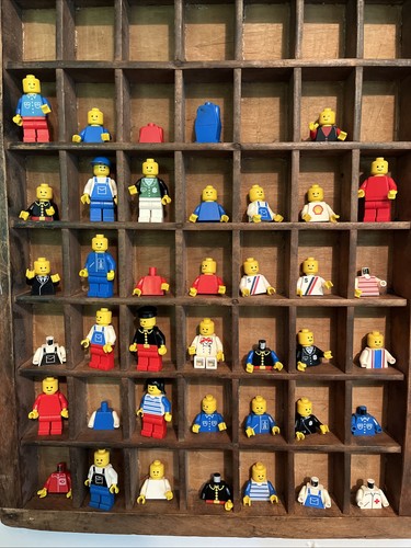 Huge classic lego - classic, minifigures