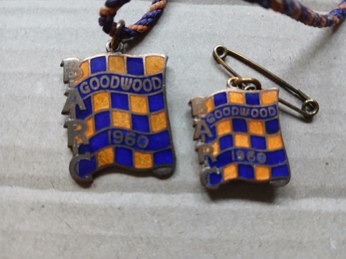 Barc goodwood badges 1960 - goodwood,
