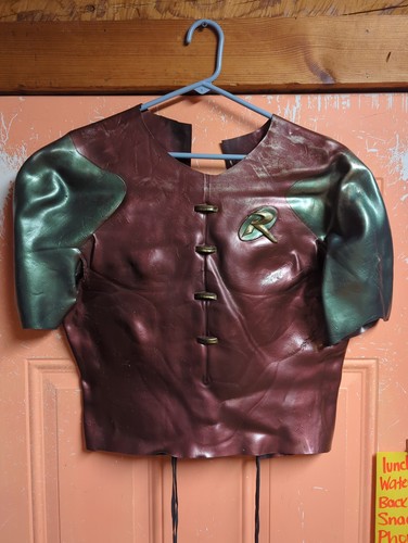 Vintage robin chest costume - vintage,