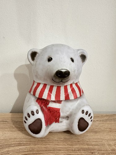 Sainsbury polar bear winter - sainsbury's,