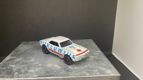 Hot wheels camaro 2021 - hot,