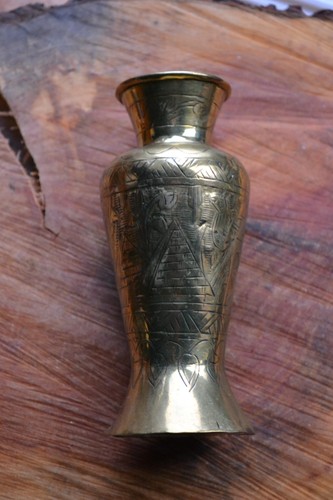 Vintage brass vase - , egyptian