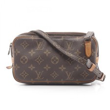 LOUIS VUITTON Marly