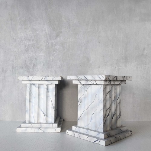 Pair neoclassical column - neoclassical,