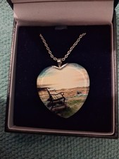 Danbury Mint Heart Necklace "