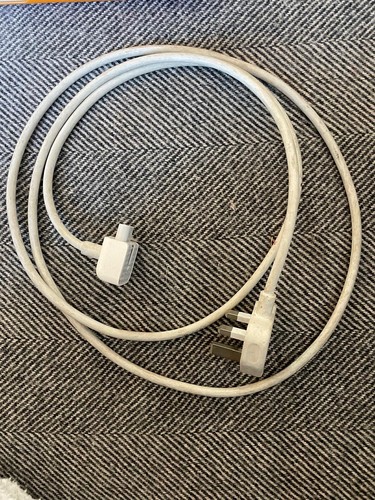 Apple d00482 power adapter - d00482,