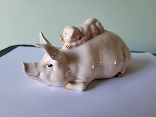Vintage beswick pig - a,