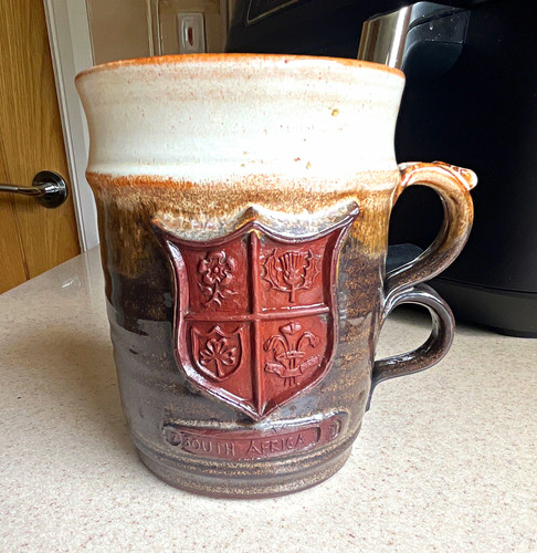 Commemorative brown cream - brown,