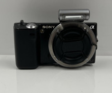 SONY ALPHA NEX-5 14.2MP DIGITAL CAMERA - BODY ONLY WITH CHARGER