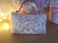 Beautiful  Small Cream/white