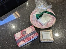 Gift Yardley Soap & Vintage