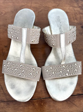 RUSSELL & BROMLEY Gold Wedge