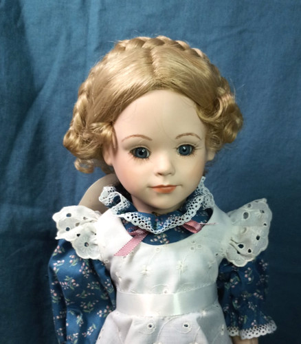 Vintage new global - vintage, dolls