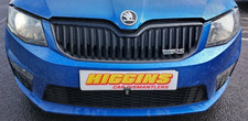 2014 SKODA OCTAVIA VRS FRONT BUMPER COMPLETE WITH FOGS AND GRILLE -RACE BLUE F5W