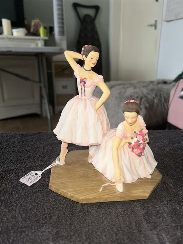 Ballerina ladies resin - ladies,