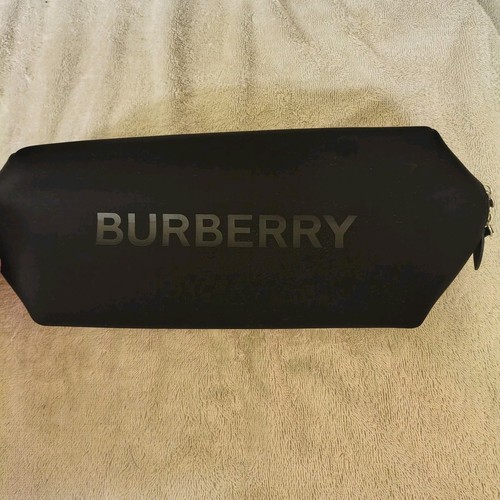 Black burberry zip - black,