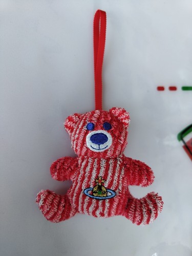 Vivienne westwood bear - 3d,