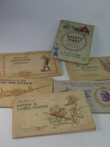 Job lot player wills - lot, x