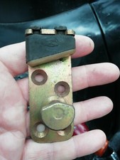GENUINE taxi Fairway FX4 1995 1x Door Catch 