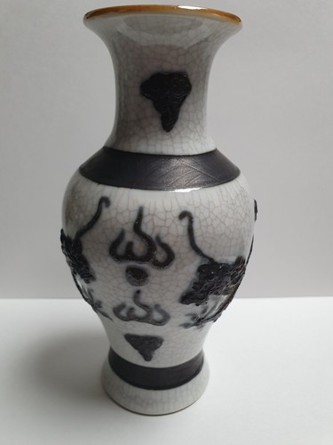 Chinese porcelain vase - porcelain,