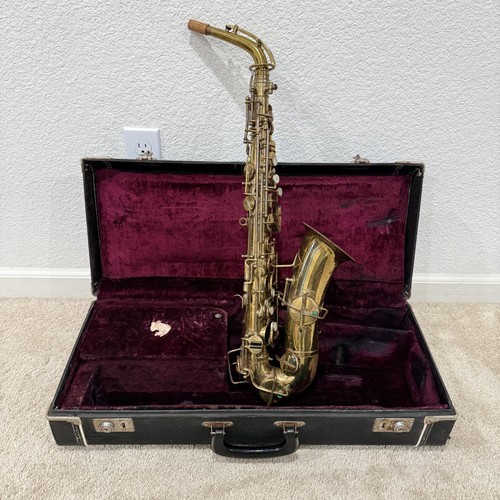 Vintage buescher saxophone - buescher,