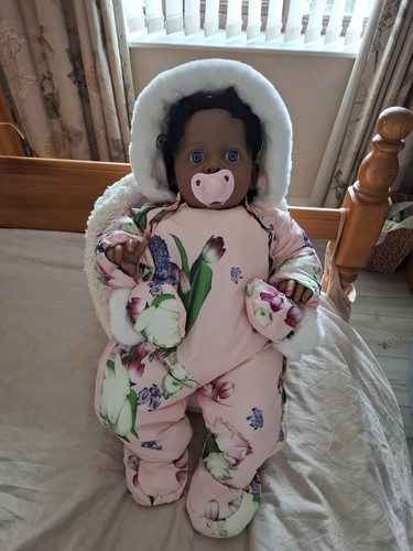 Reborn baby doll unbranded - baby,