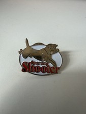 Sporting shooter dog pin - shooter, badge