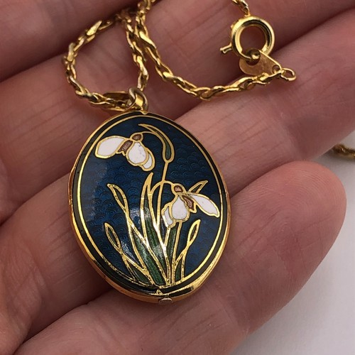 Vintage pendant necklace - pendant,