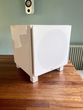 Rel T7  Subwoofer High Gloss White - Used - In Pristine Condition- Box Included