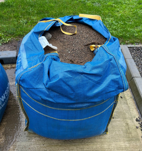 Sharp concreting sand - concreting,