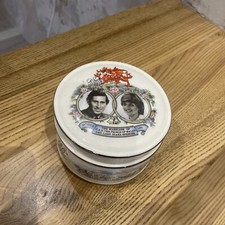 Royal marriage of Charles and Di trinket box
