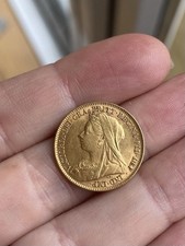 Extremely Rare Full Gold Sovereign 22ct and Half Sovereign Coins. 