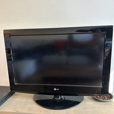 LG 32LG3000 Flat Screen TV