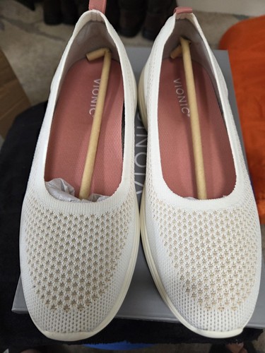Vionic kallie slip trainers - vionic,
