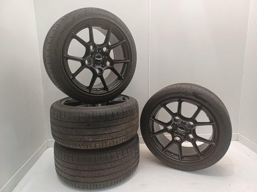 Aston martin dbx - aston, 22"