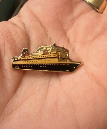 Cruise ship enamel - p&o,