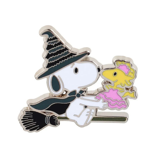 Snoopy with his bff - his,