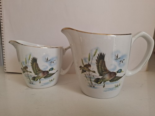 Pair vintage alfred meakin glo - vintage,
