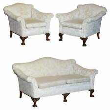 ANTIQUE VICTORIAN SOFA &
