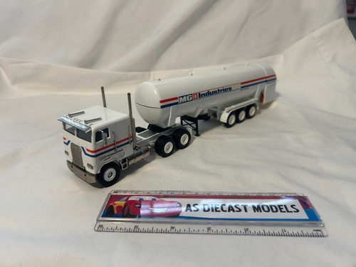 Corgi modern truck - truck, conrad