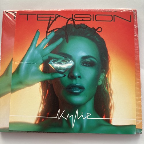 Kylie minogue hand - minogue,
