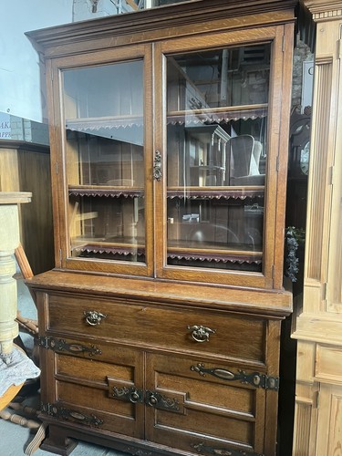 Lovely antique oak glazed - lovely,