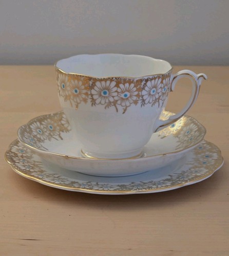Roslyn fine bone china - fine,