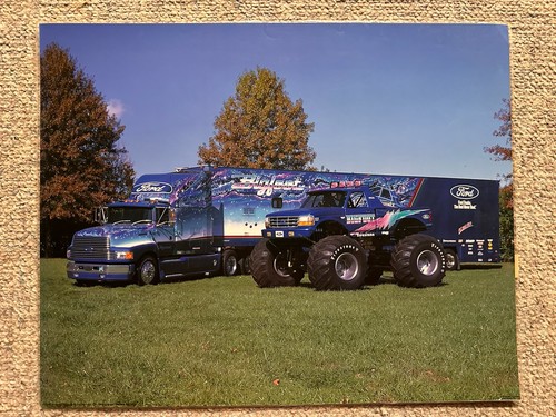 Bigfoot monster truck hauler - bigfoot, &